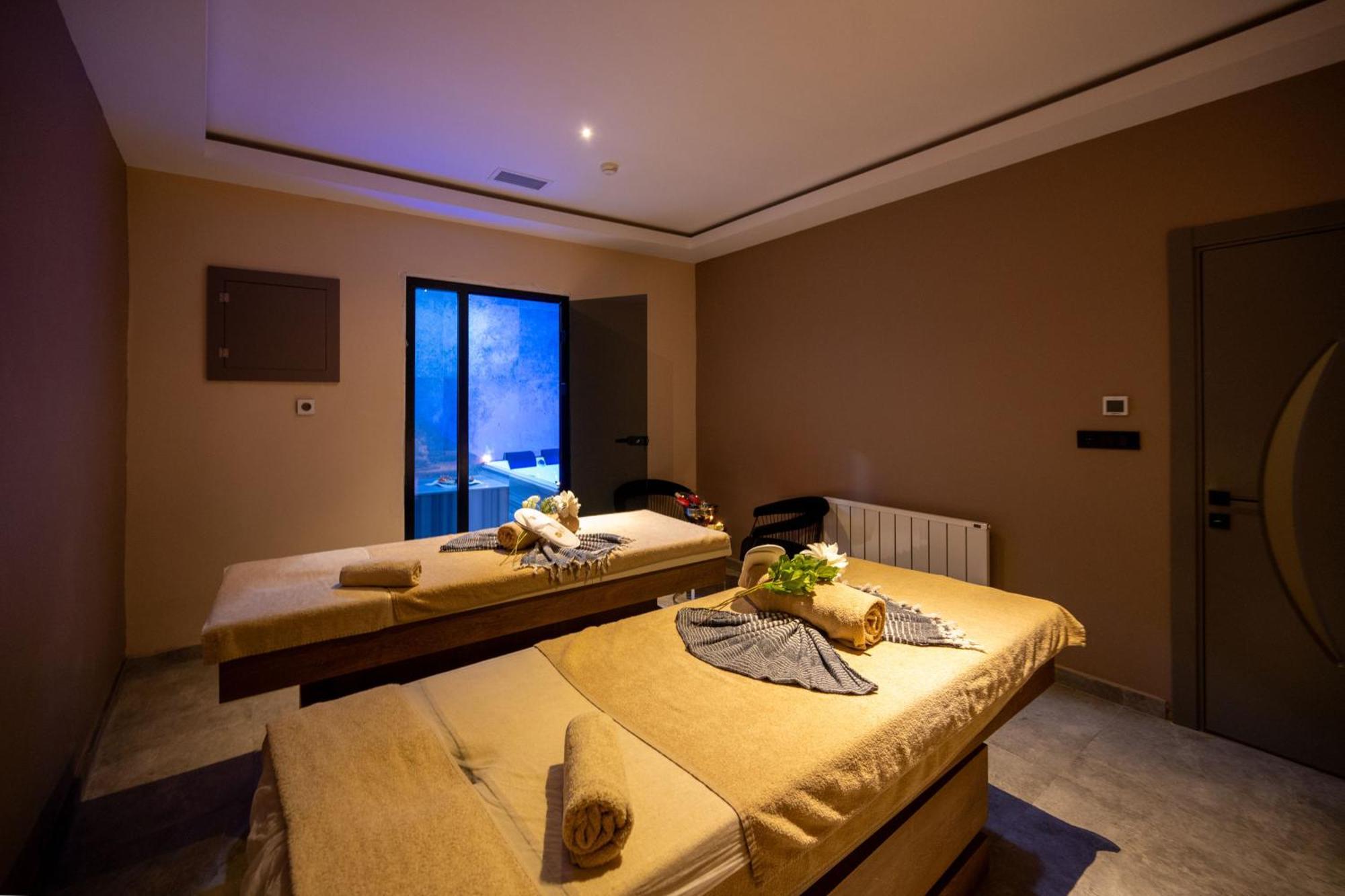 Vess Hotel Istanbul Exterior foto